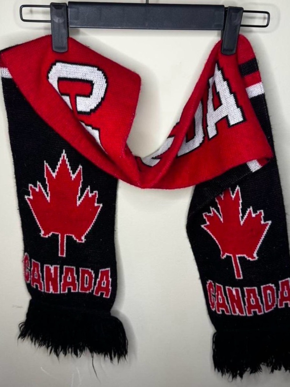 Canada Red & Black Maple Leaf Knit Scarf